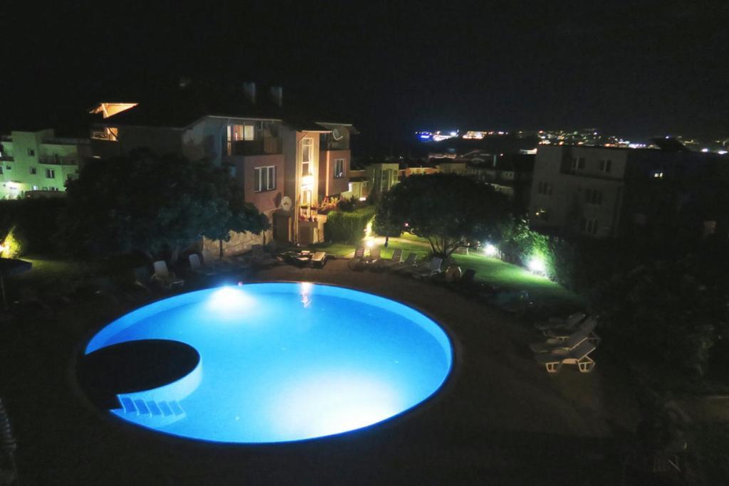 الشقق الفندقية سوزوبولفي  Apartament Rose المظهر الخارجي الصورة